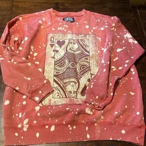 IOne24Rag Distressed Queen of Hearts sweatshirt Ladies Small